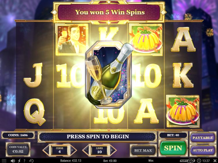 Holiday Season slot Free Spins bonus