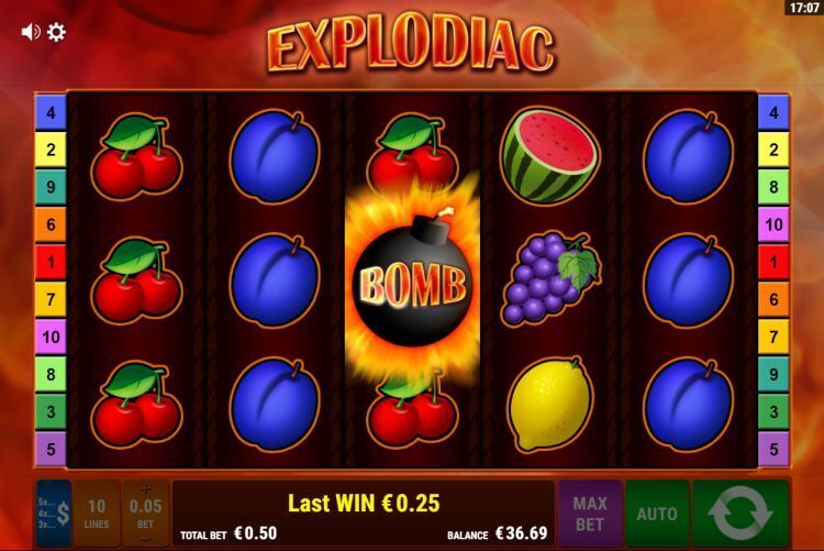 Explodiac slot feature win