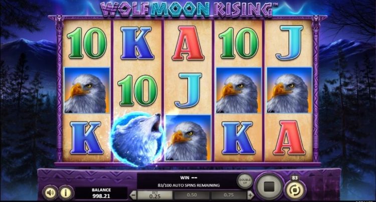 Wolf Moon Rising online slot