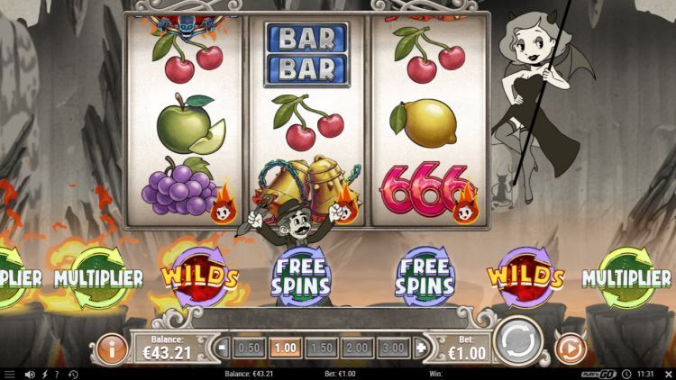 Charlie Chance in Hell To Pay slot bonus trigger