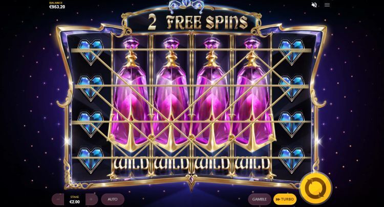 Crystal Mirror free spins win