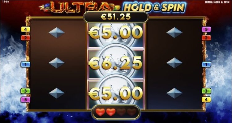 Ultra Hold and Spin slot gameplay