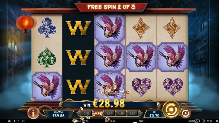 Madame Ink slot bonus