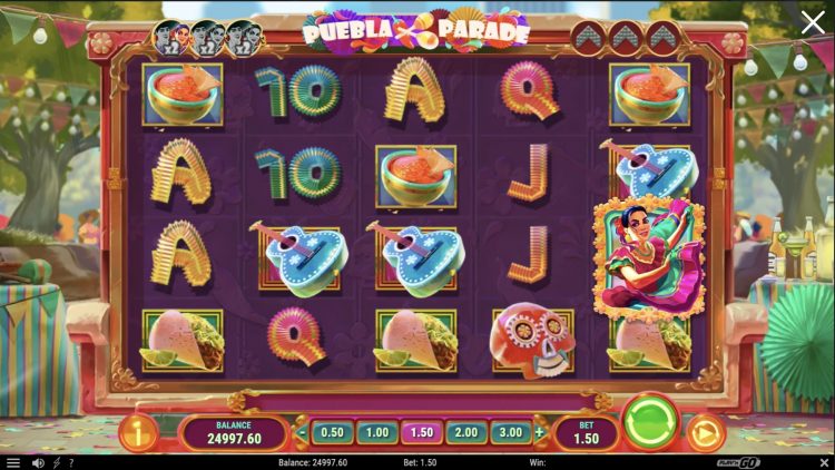 Puebla Parade Gameplay